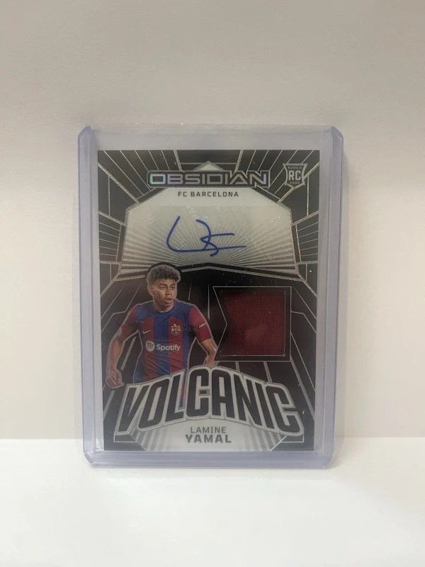 2023-24 Panini Obsidian Lamine Yamal /199 Rookie Patch Auto