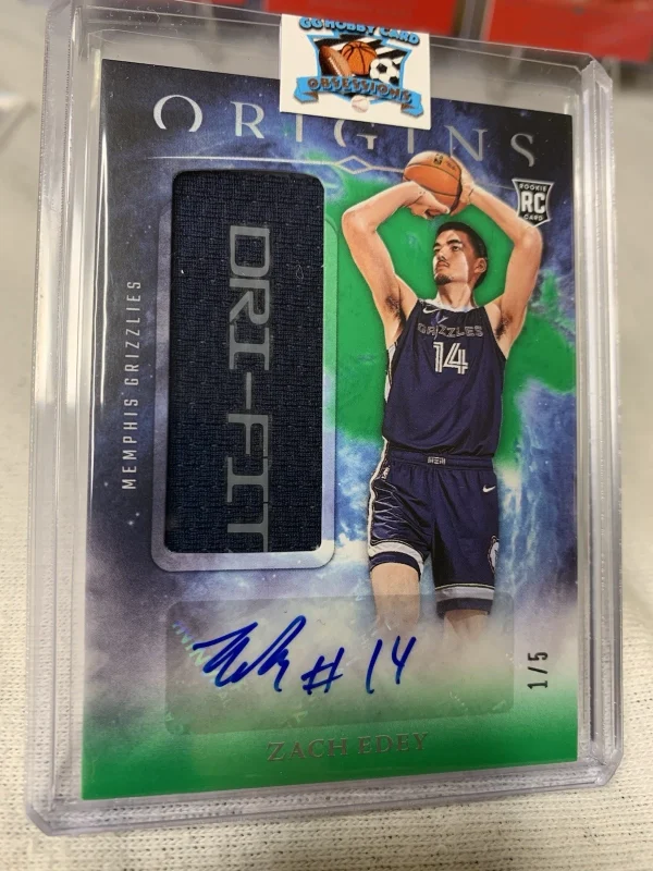 2024-25 Panini Origins Zach Edey RC Rookie Green Tag Patch Auto RPA 1/5
